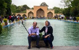 نصف جهان درتدارک میزبانی
