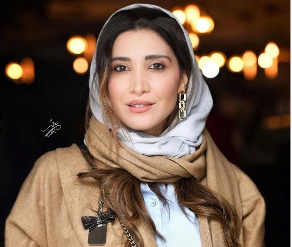 بیوگرافی نیکی مظفری | زندگی شخصی، آثار، حقایق جالب و اینستاگرام