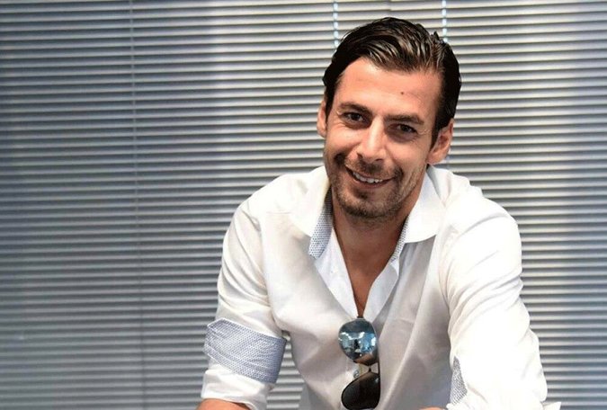 فریدون زندی : با پولی که به ویلموتس دادیم مربی‌های بزرگ‌تر با سر به ایران می‌آمدند!