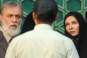 امین تارخ: تا جایی که می‌توانستم در خانه ماندم