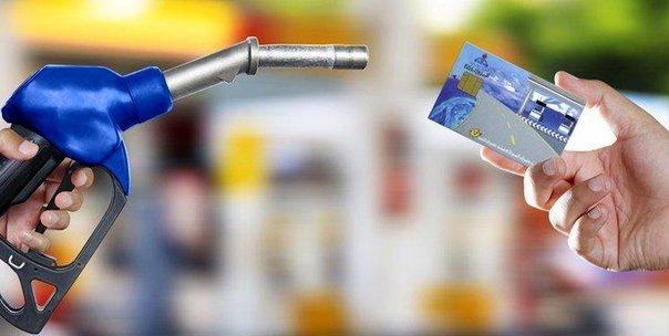 هر ایرانی ۳۰ لیتر بنزین/ بررسی طرحی خاک خورده توسط مجلسی‌ها