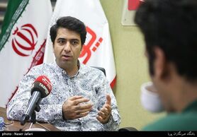 محمد معتمدی: زبان موسیقی بهتر از زبان دیپلماتیک است