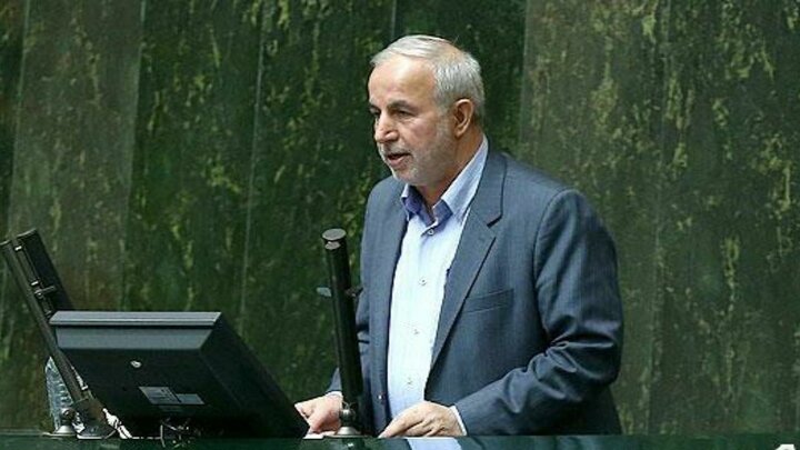 کوچکی‌نژاد: نزدیک به یک سال است برخی طرح‌های با قید فوریت در نوبت مانده است