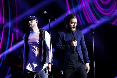 حضور ۲ خواننده پاپ در یک کتاب صوتی