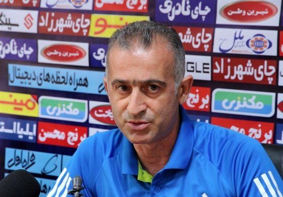کمالوند: در هفته‌های گذشته تیمی با اشتباهات پیاپی داوری نتیجه گرفته است