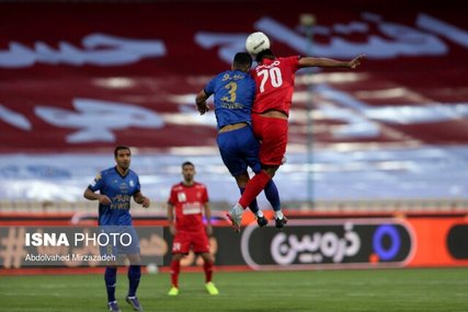 مجریانی حاشیه‌ساز با گرایشات رنگی در رسانه ملی!