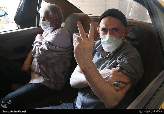 زالی: عوارض واکسن کرونا روزانه در سامانه وزارت بهداشت ثبت می‌شود