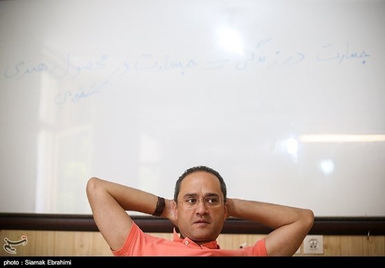 عذرخواهی رسمی رامبد جوان در تلویزیون/ نویسنده‌ها مرا ببخشند!