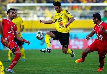 کریمی: صدرنشینی فقط در پایان فصل اهمیت دارد که امیدوارم به آن برسیم