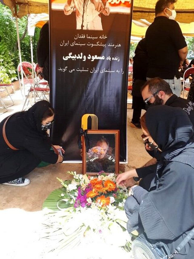 مسعود ولدبیگی در کنار مازیار پرتوی آرام گرفت+ عکس