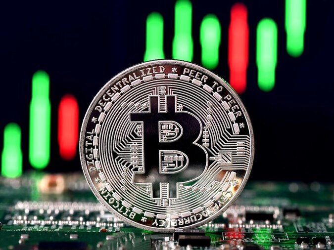 ارزش بیت کوین ۱۰ درصد کاهش یافت