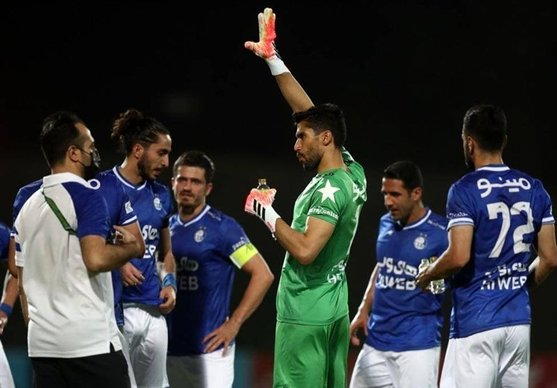 قراردادهای نجومی کار دست باشگاه استقلال داد