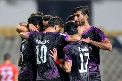 اعتراض بازیکنان پرسپولیس به خاطر پرداخت نشدن مطالباتشان