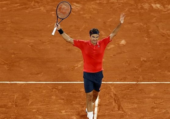 فروش ۱.۳ میلیون پوندی اقلام راجر فدرر