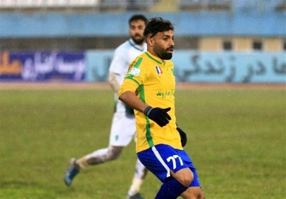 ناصری: صنعت نفت از غیبت هواداران ضربه شدیدی خورد