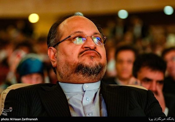 نامه وزیر کار به رئیس جمهور برای برقراری ۵۰ درصد فوق‌العاده ویژه همه کارمندان