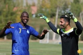 ۴ بازیکنی که قطعا از استقلال جدا می‌شوند