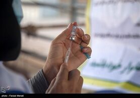 واکسیناسیون ۹۶ هزار نفر از فرهنگیان شهر تهران در ۲۱ پایگاه