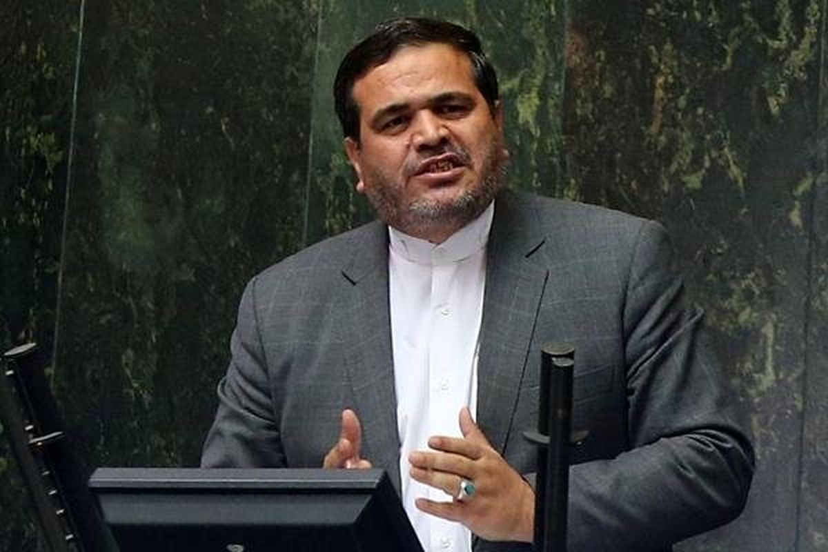 عنابستانی: به علت خستگی سرباز توهین کننده را هول دادم