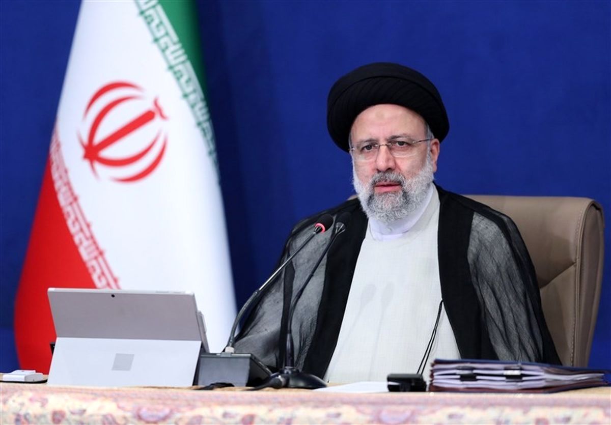هیچ کس نباید خودش را از شمول پروتکلهای بهداشتی مستثنی بداند/ درخواست رئیسجمهور از ظریف