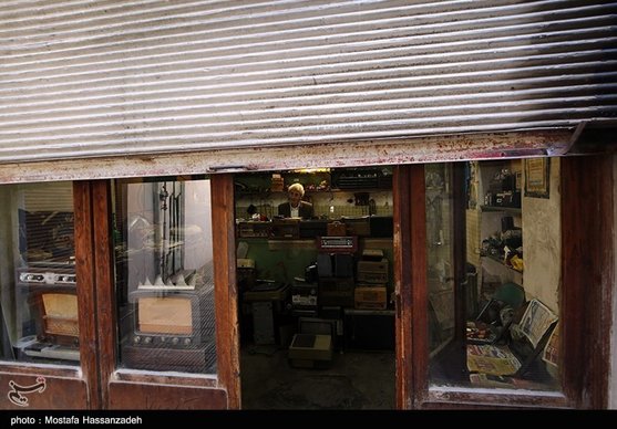 کسبه ظرفیت تعطیلی دیگری را ندارند/ باید به سمت واکسیناسیون اصناف پیش برویم