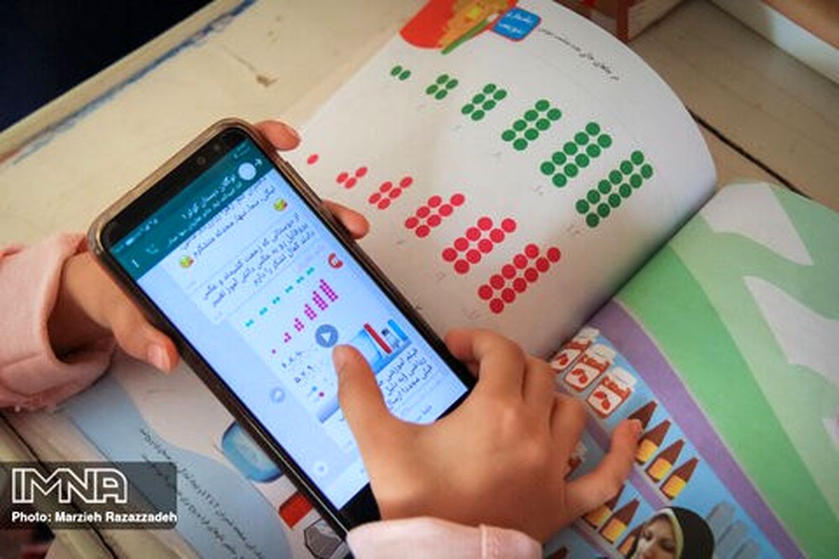 چاقی ۳۱ درصدی دانش‌آموزان/ایران جزو ۳۰ کشور دارای مدارس تعطیل است