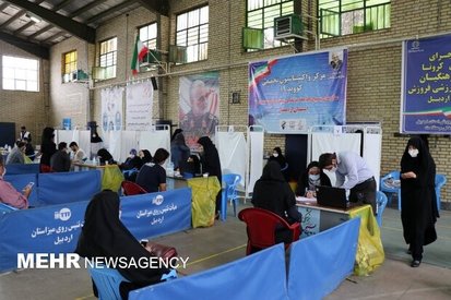 واکسیناسیون در روزهای تعطیل انجام می شود