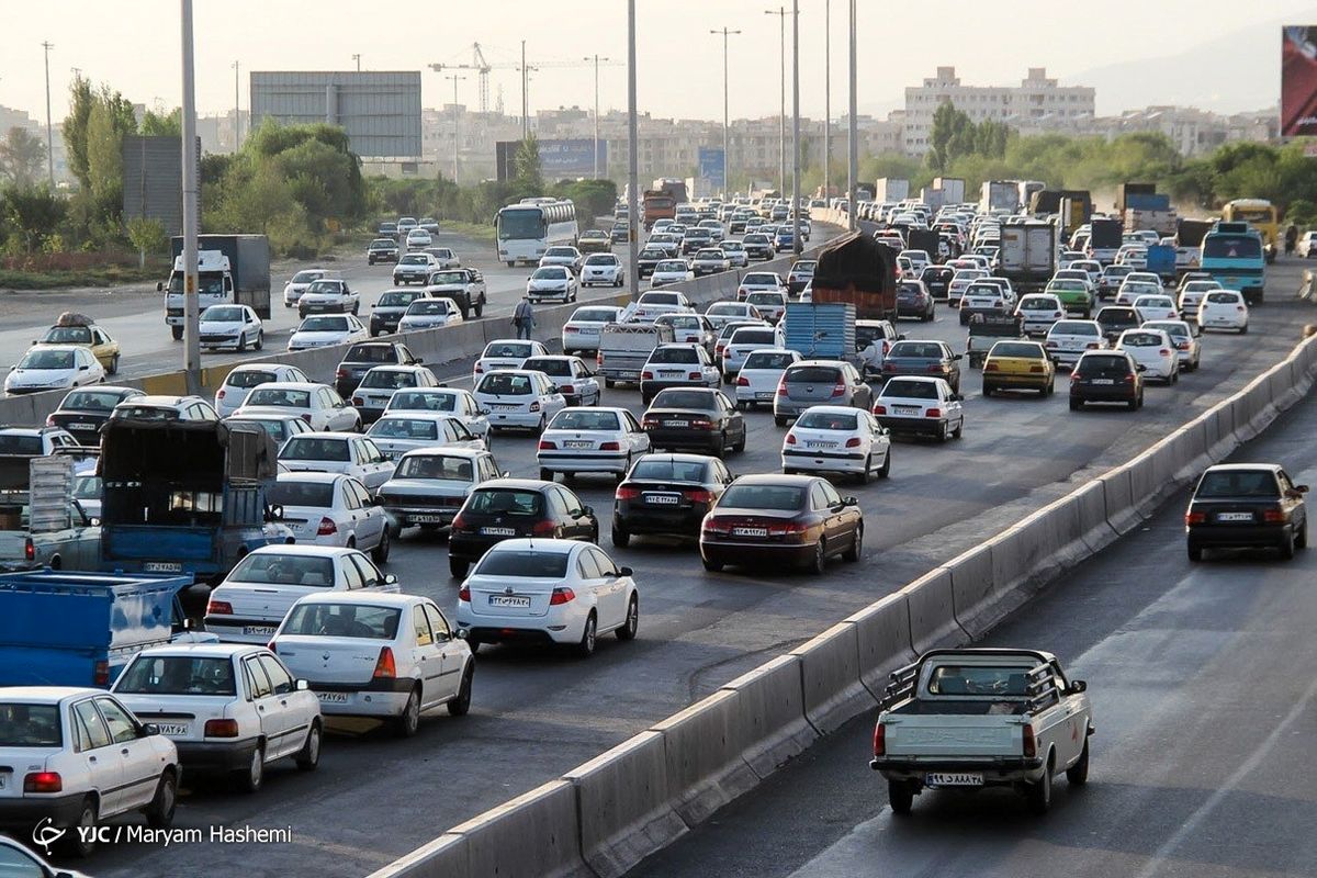 جاده چالوس همچنان بسته است/ ترافیک سنگین در آزادراه قزوین - رشت