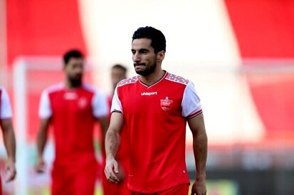 یک بازیکن دیگر قراردادش را تمدید کرد/ «شیری» همچنان سرخ ماند
