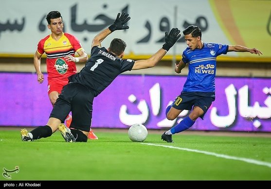 مومنی: خوب نیست که هر روز خبر جدیدی درباره قایدی می‌شنویم