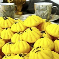 طرز تهیه شیرینی نان برنجی خانگی + مواد لازم و طرز پخت