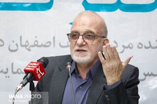 فولادگر شایعه استاندار شدنش را تکذیب کرد