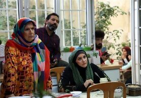 نعیمه نظام دوست: آثار کمدی کم داریم چون ظرفیت‌مان پایین است