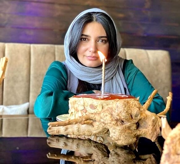 تولد 41 سالگی لیندا کیانی در کنار دوستانش