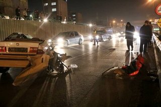 تصادف زنجیره‌ای چهار خودرو در پل تمدن