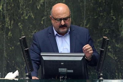 محمد نژاد: نمی‌توان عموم جامعه را پرمصرف تلقی کرد/ افزایش قیمت باید مختص پرمصرف‌ها باشد