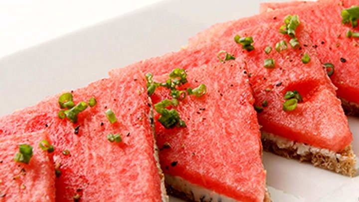 کاناپه هندوانه + دستور تهیه