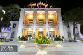 درخواست کارگران معترض خدمات شهری حداکثر تا سه هفته آینده بررسی می‌شود