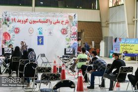 مراجعه‌روزانه ۸۰ هزار نفر برای دریافت واکسن کرونا/پیشرفت ۵۲ درصدی واکسیناسیون نوجوانان