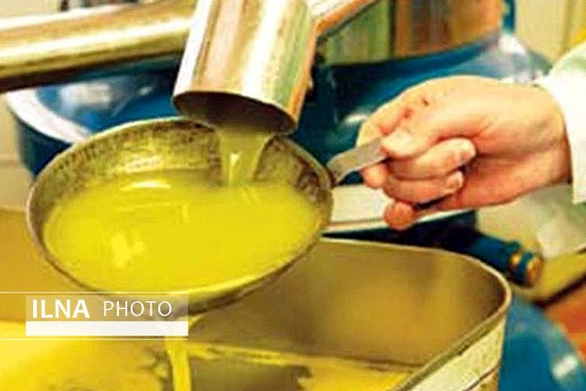 احتمال افزایش ۱۰۰ درصدی قیمت روغن با حذف ارز ۴۲۰۰ تومانی/ ۹۰ درصد نیاز روغن خام را وارد میکنیم