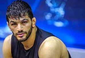 حسن یزدانی در آسایشگاه معلولان خاک شد!