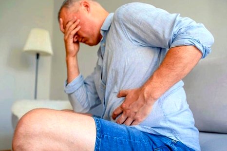 علل ، علائم و راههای درمان خانگی زخم معده