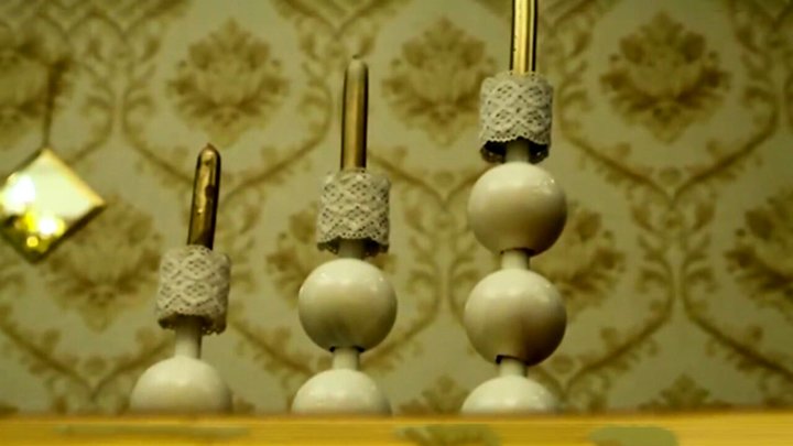 ساخت شمعدانی با وسایل دور ریختنی + فیلم