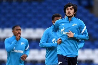 دردسر بزرگ برای مهاجم ایران در روسیه/ آزمون دادگاهی می‌شود!