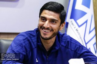 علیرضا صمیمی : توقع دارند دروازه بان هشت پا باشد!