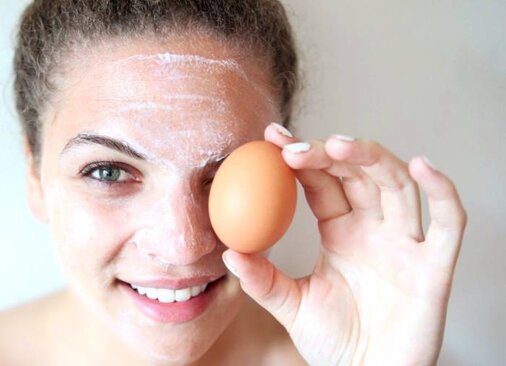 رفع موهای زائد صورت و وکس طبیعی