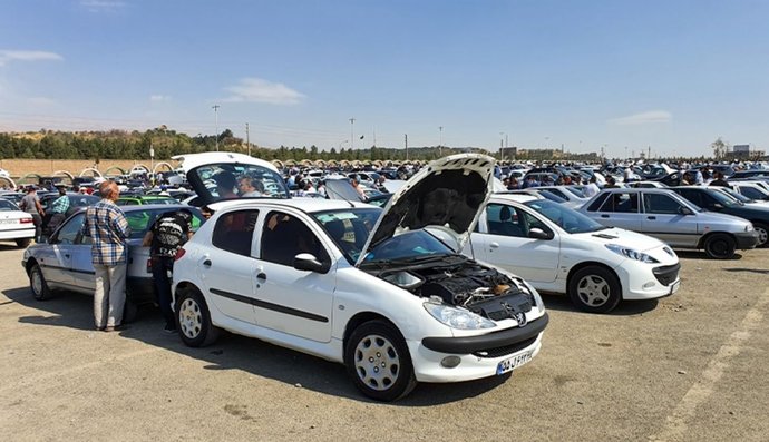 قیمت خودرو‌های سایپا و ایران خودرو ۷ آذر ۱۴۰۰
