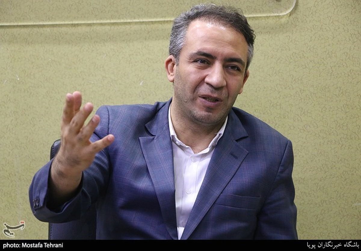 افزایش بدون پشتوانه حقوق ۵ میلیون کارمند یعنی دست درازی به جیب ۸۵ میلیون ایرانی