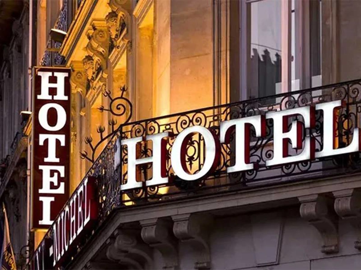 بهترین هتل‌های اصفهان برای اقامتی خاطره‌انگیز در شهر نصف جهان