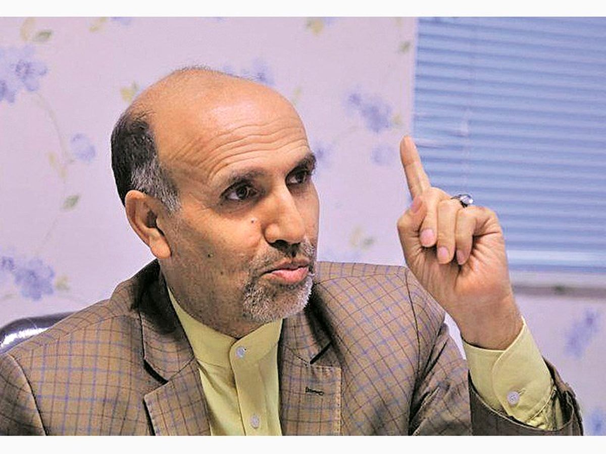 با آمار بازی نکنید/ اگر عملکرد روحانی بد بود، چرا برنامه توسعه روحانی را تمدید کردید؟